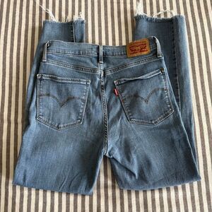 Levi’s 724 High Rise Straight Crop Women's Jeans Size 26